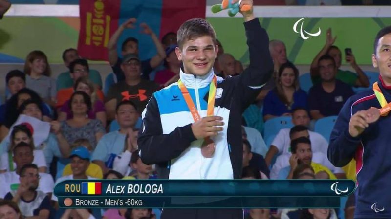 Alex-Bologa-primul-judoka-nevazator-din-Romania-a-castigat-medalia-de-bronz-la-Jocurile-Paralimpice-de-la-Rio-800x450